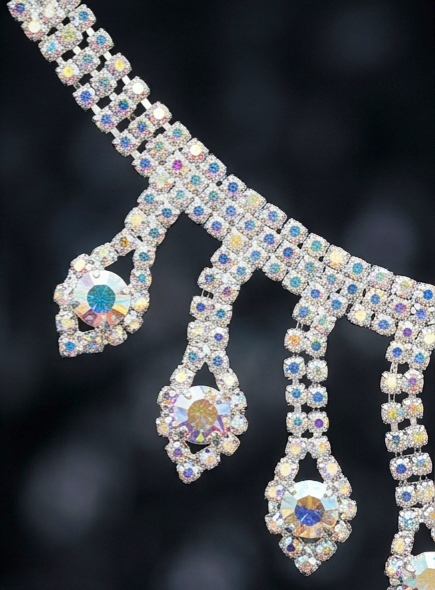 Glamour Crystal Bib Necklace Earring Set