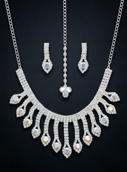 Glamour Crystal Bib Necklace Earring Set